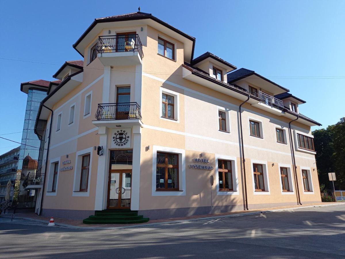 Hotel Vysehrad Turčianske Teplice Dış mekan fotoğraf