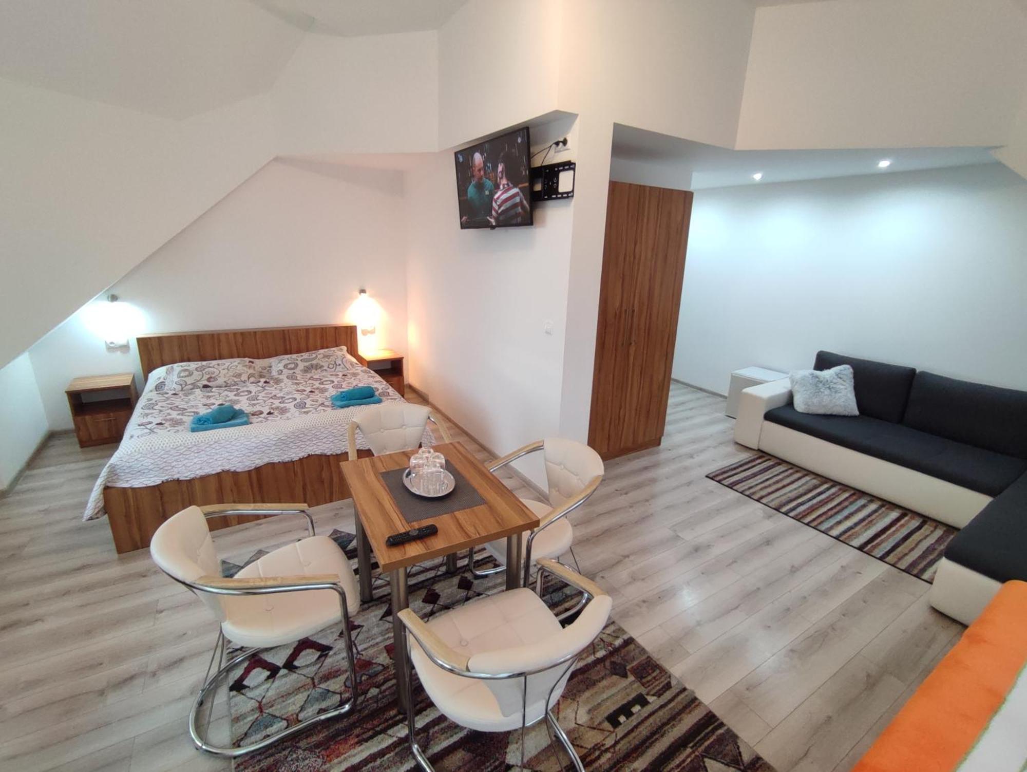 Hotel Vysehrad Turčianske Teplice Dış mekan fotoğraf
